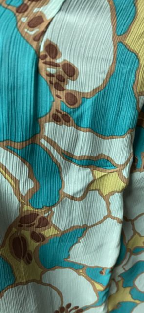 Eleganté Midi Dress - Image 5