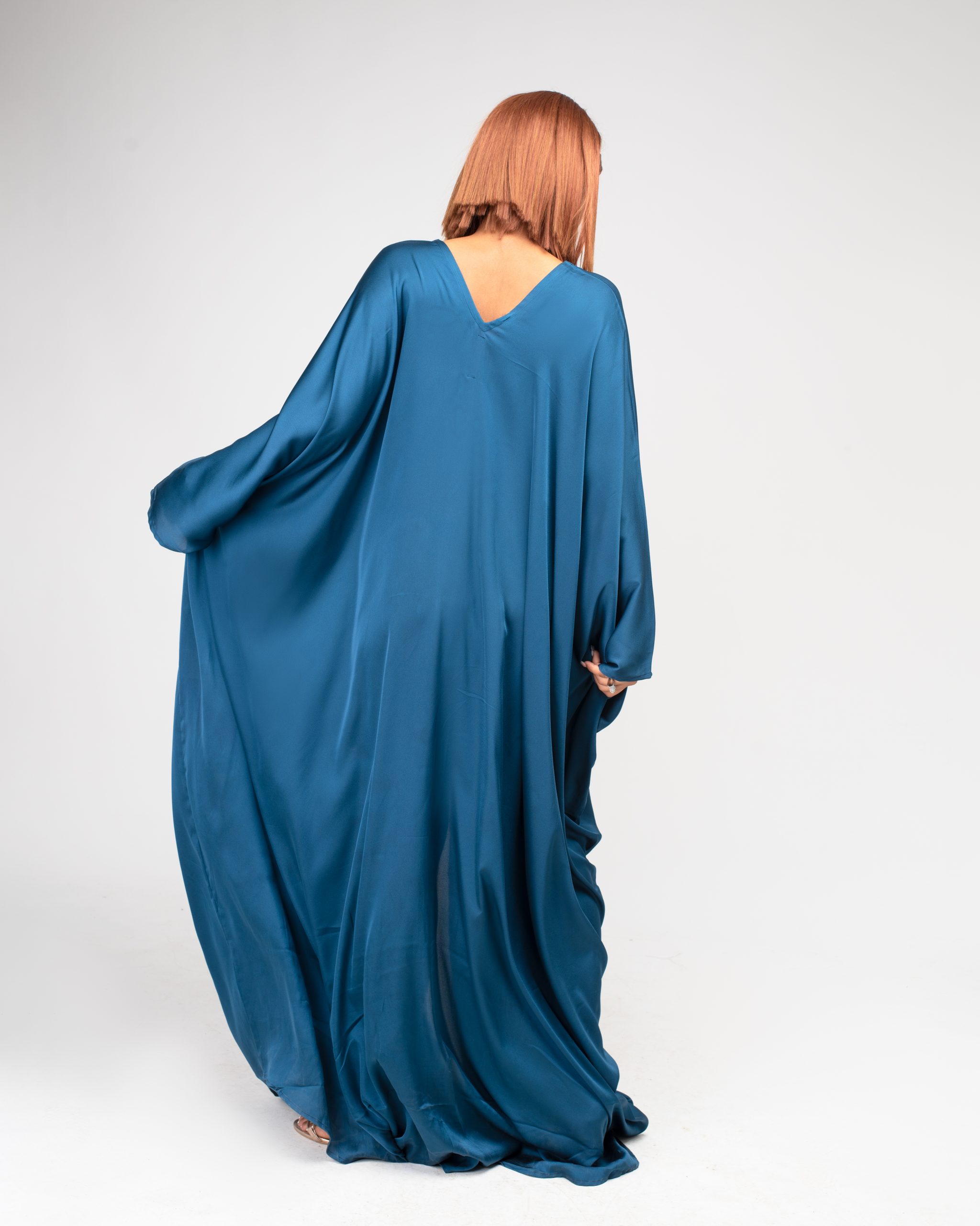 Pearl Silk Kaftan - Image 8